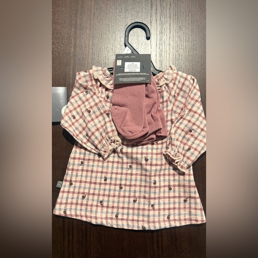 Modern Moments by Gerber Smocked Dress & Tights Set - Size: 0-3M (NWT) - Picture 3 of 7